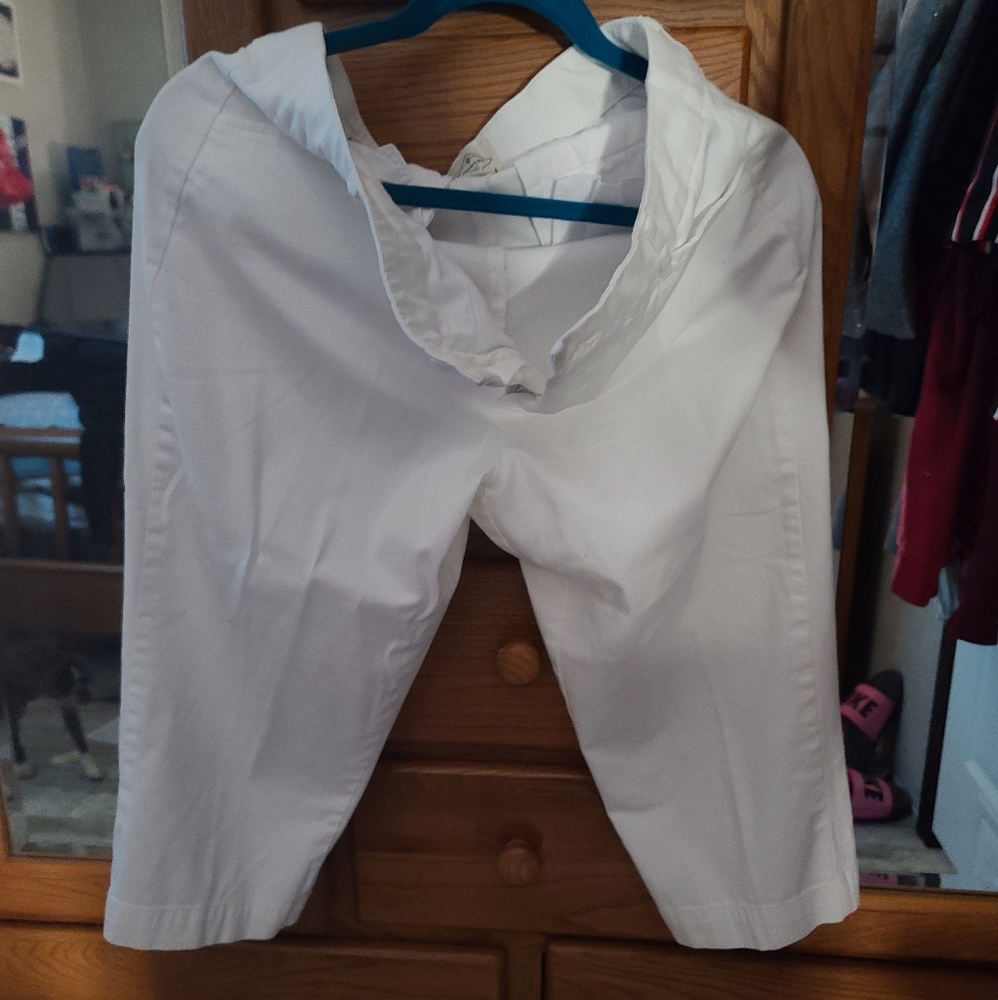 Women's St John White Cropped Short